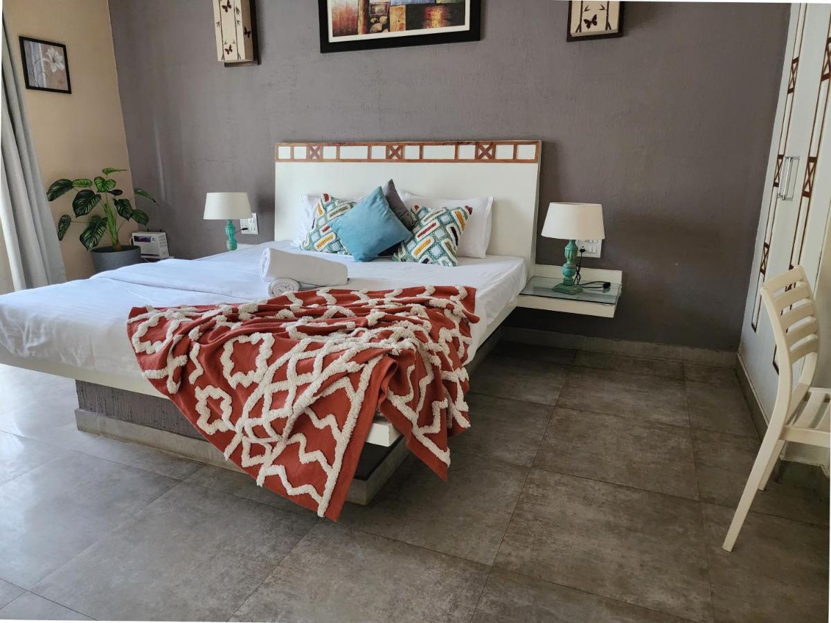 Beach 7 Mins Walk Luxury Villa Diva Calangute Exterior photo